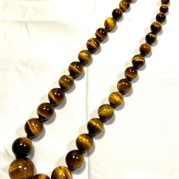 Elegant vintage Tiger’s Eye Necklace, graduated beads, signed by pjs, 14k, 18”. - Picture 7 of 10